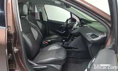 Peugeot 2008 2015 1.6 гидро в Москве № 759712, миниатюра 10