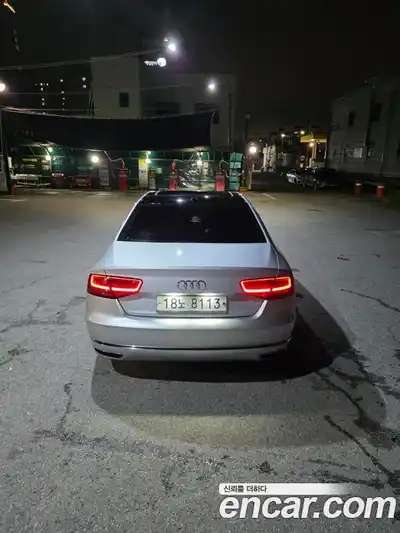 Audi A8 2011 4.2 гидро в Москве № 765330, миниатюра 4