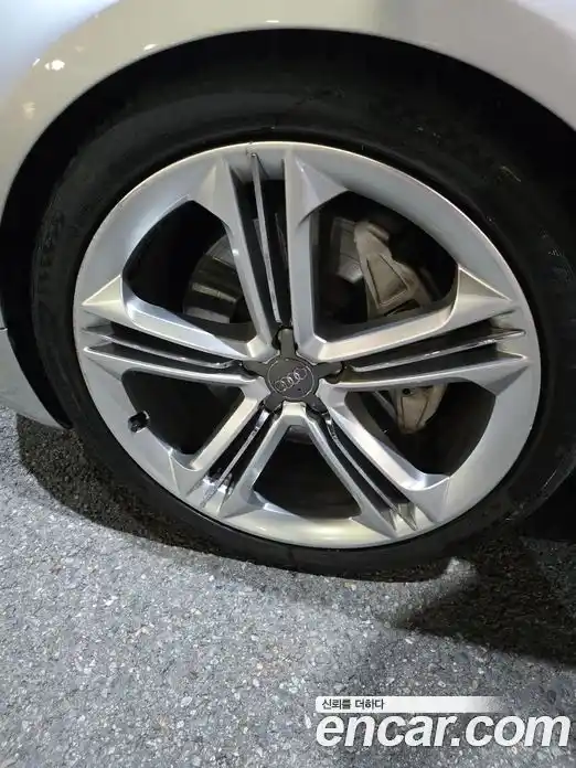 Audi A8 2011 4.2 гидро в Москве № 765330, фото 6