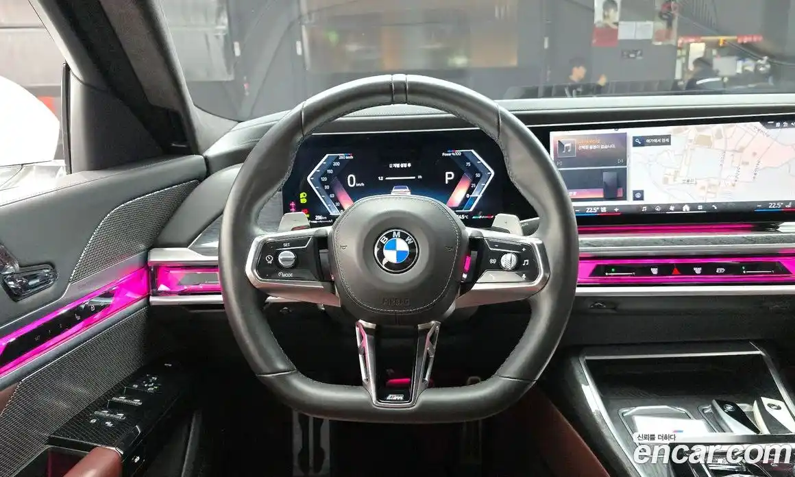 BMW 7-Series 2023 3.0 гидро в Москве, фото 13