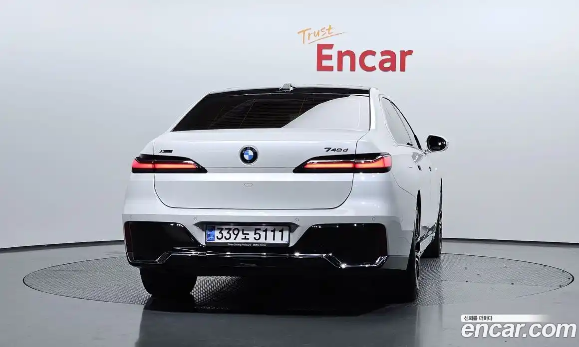 BMW 7-Series 2023 3.0 гидро в Москве, фото 4