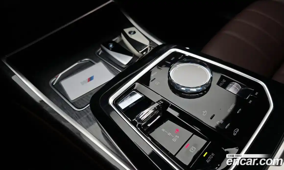 BMW 7-Series 2023 3.0 гидро в Москве, фото 9