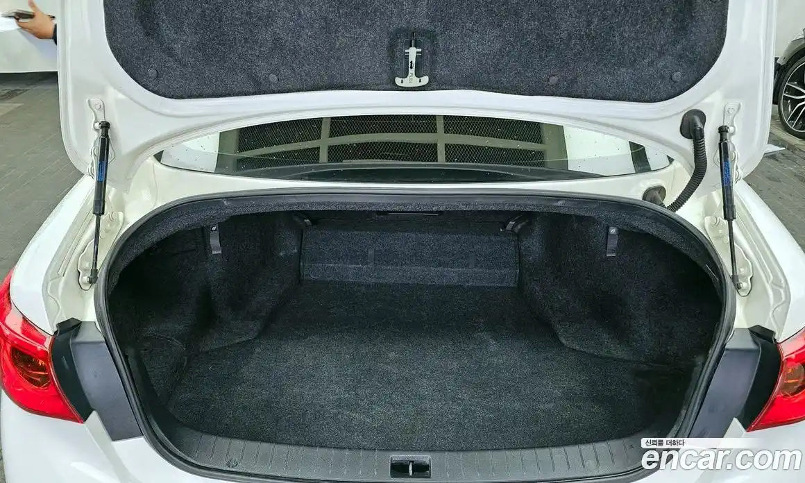 Infiniti Q50 2014 2.1 гидро в Москве № 827419, фото 20