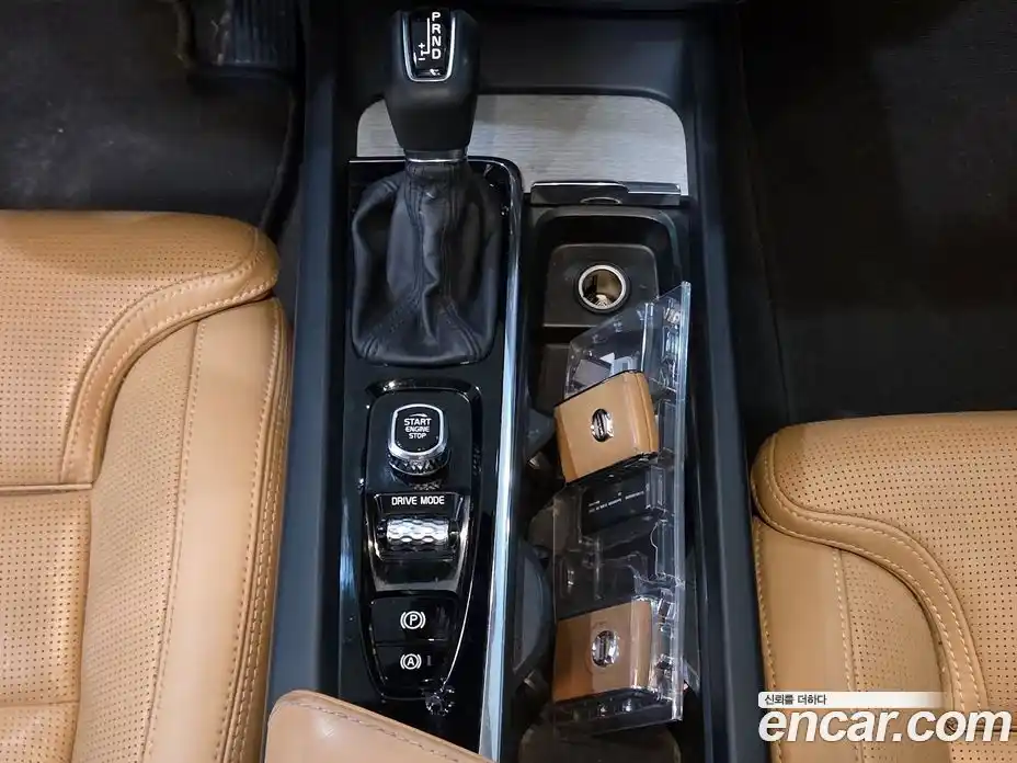 Volvo XC60 2020 2.0 гидро в Москве № 860514, фото 13