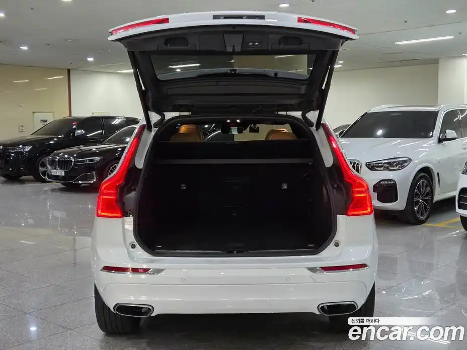 Volvo XC60 2020 2.0 гидро в Москве № 860514, фото 19