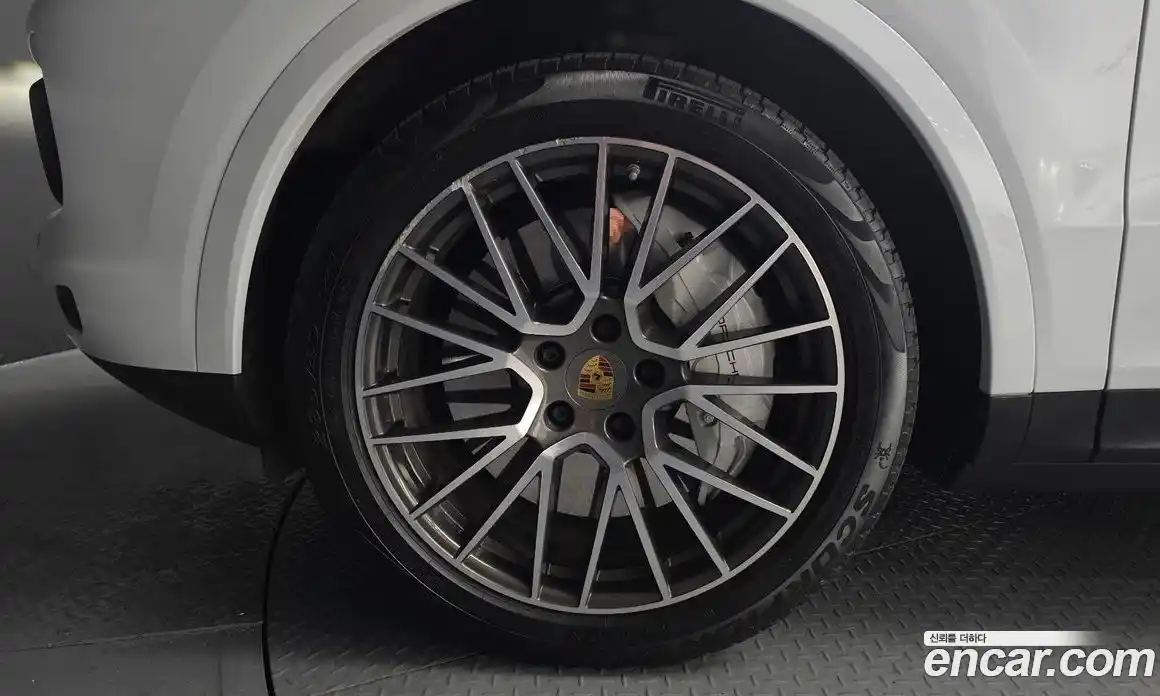 Porsche Cayenne 2019 3.0 гидро в Москве № 860837, фото 5
