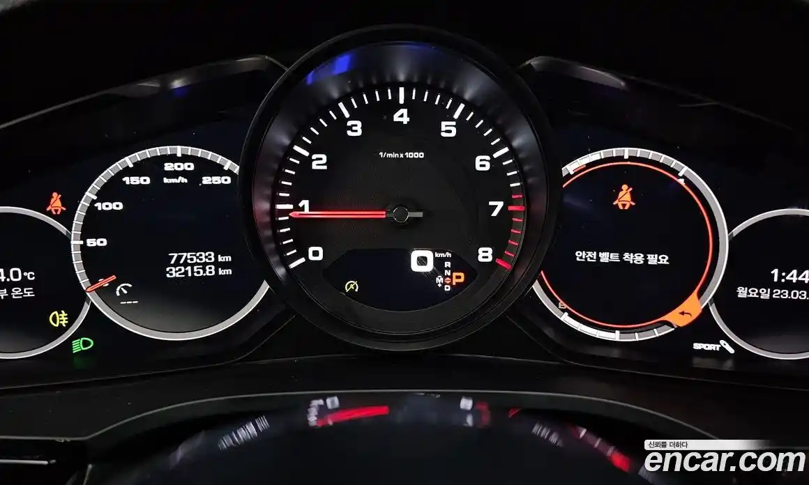 Porsche Cayenne 2019 3.0 гидро в Москве № 860837, фото 8