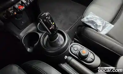 Mini Cooper 2022 1.5 гидро в Москве № 861432, миниатюра 9