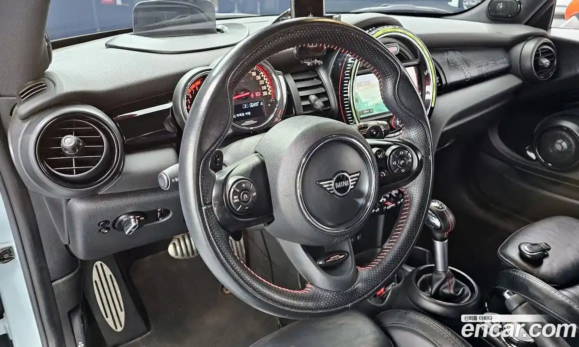 Mini Cooper 2019 2.0 гидро в Москве № 861589, фото 13
