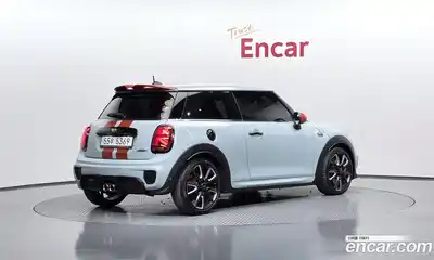 Mini Cooper 2019 2.0 гидро в Москве № 861589, миниатюра 2