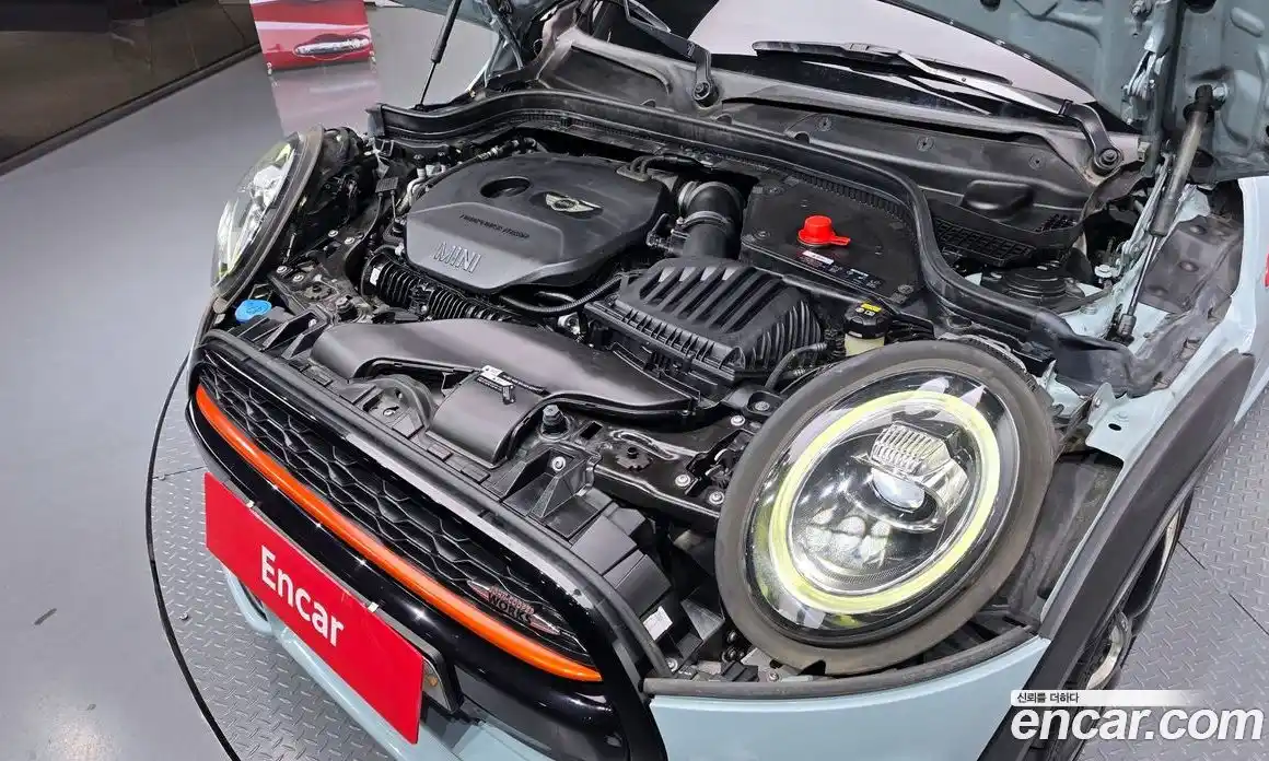 Mini Cooper 2019 2.0 гидро в Москве № 861589, фото 6