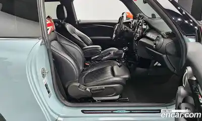 Mini Cooper 2019 2.0 гидро в Москве № 861589, миниатюра 10