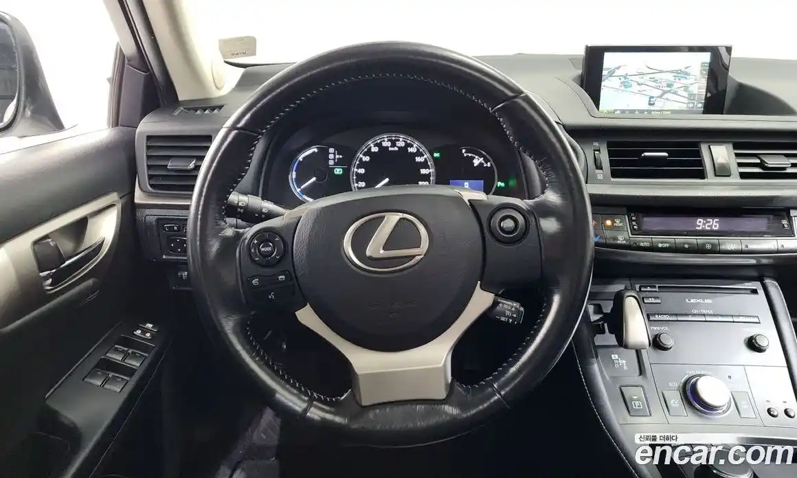 Lexus CT200h 2017 1.8 гидро в Москве № 862055, фото 13
