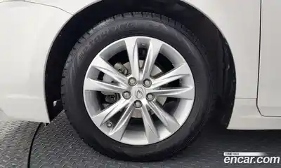 Lexus CT200h 2017 1.8 гидро в Москве № 862055, миниатюра 5