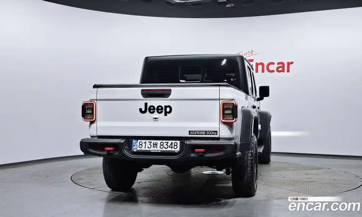 Jeep Gladiator 2023 3.6 гидро в Москве № 862796, фото 4