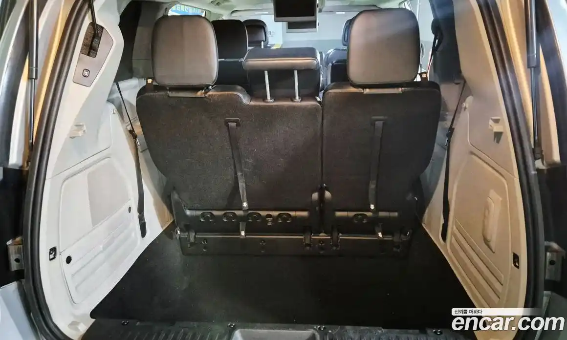 Chrysler Grand Voyager 2011 3.6 гидро в Москве № 864424, фото 15