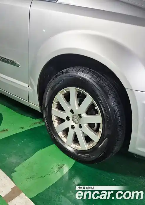 Chrysler Grand Voyager 2011 3.6 гидро в Москве № 864424, фото 5