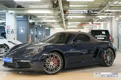 Porsche 718, 2017