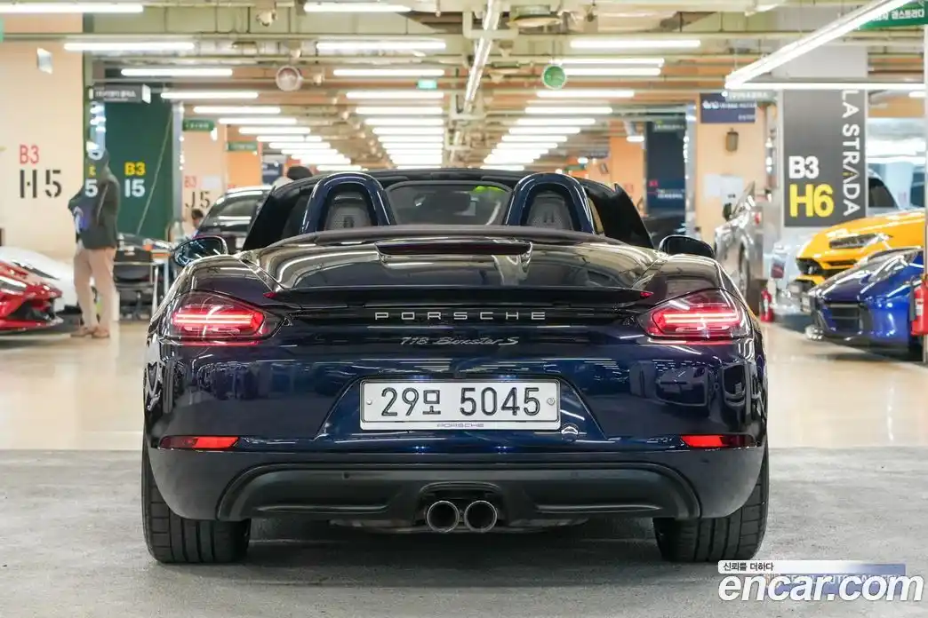 Porsche 718 2017 2.5 гидро в Москве № 894437, фото 6