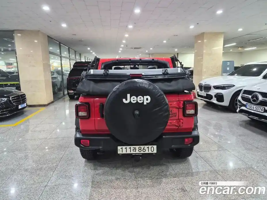 Jeep Wrangler 2020 2.0 гидро в Москве № 896686, фото 6