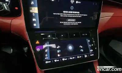 Maserati Grecale 2023 3.0 гидро в Москве № 897208, миниатюра 9