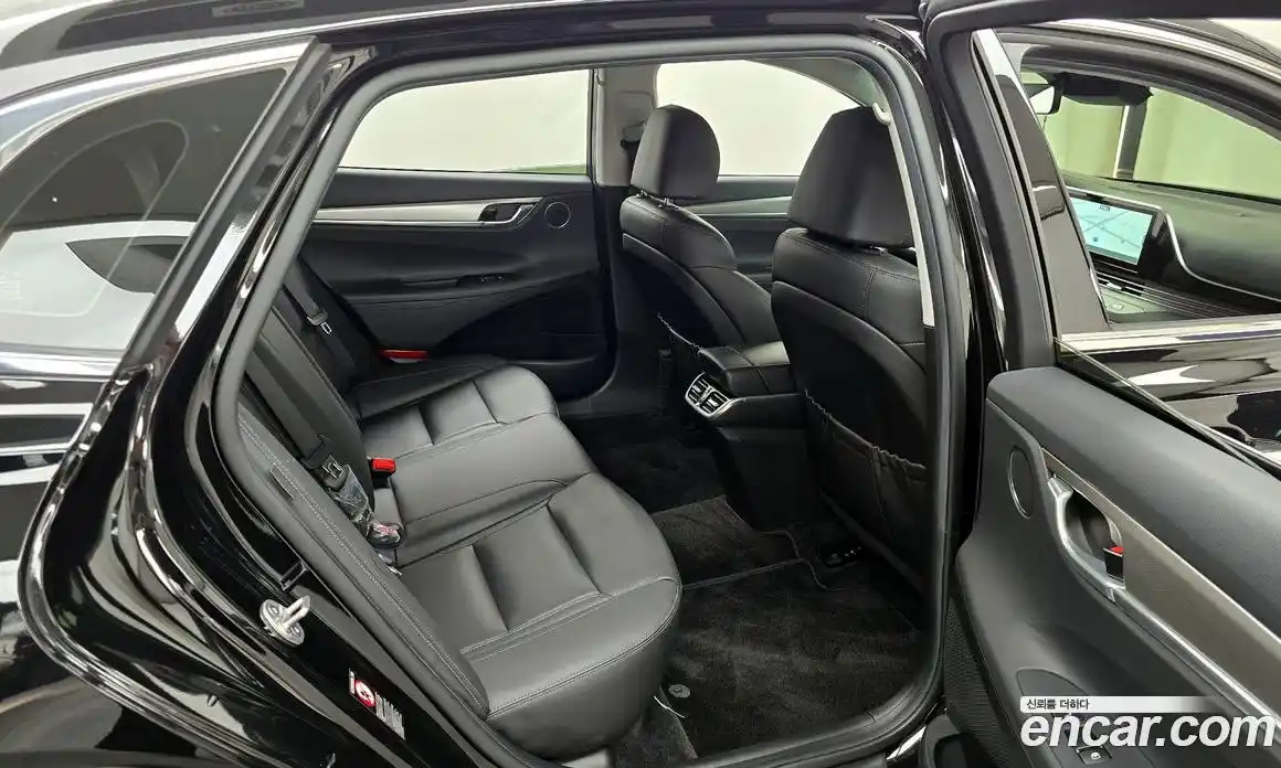 Hyundai Grandeur 2022 2.5 Автомат в Москве № 927134, фото 12