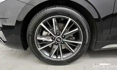 Hyundai Grandeur 2022 2.5 Автомат в Москве № 927134, миниатюра 5