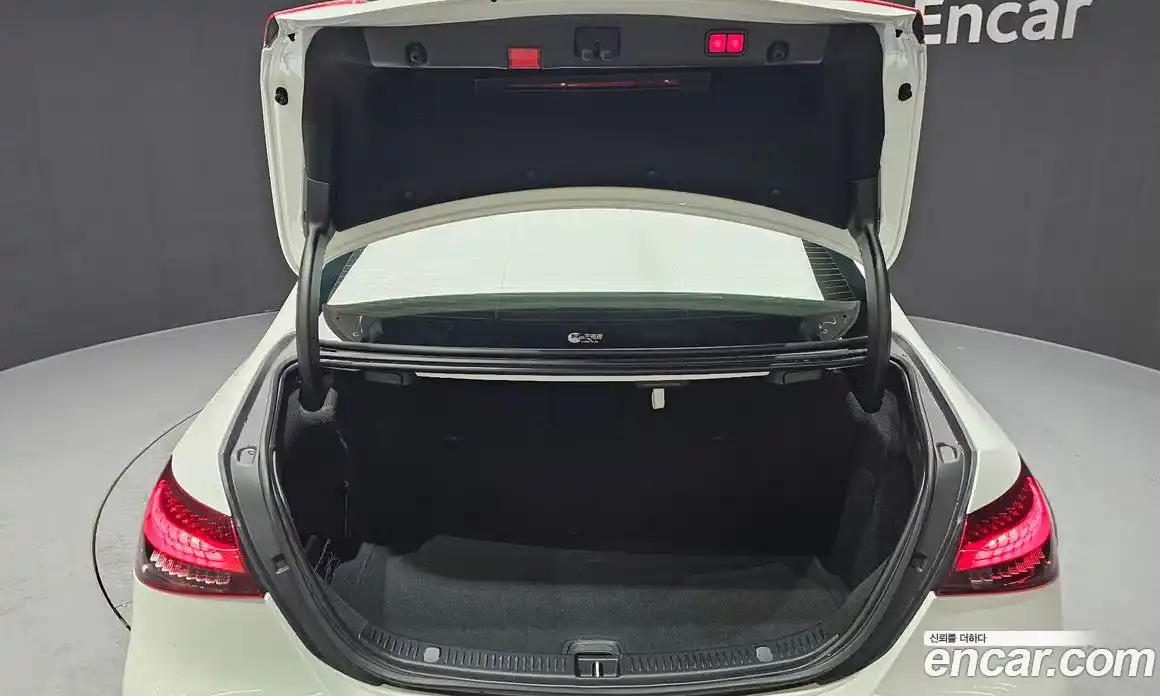 Mercedes-Benz E-Class 2022 2.0 гидро, фото 20