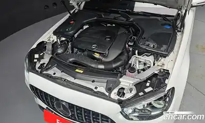Mercedes-Benz E-Class 2022 2.0 гидро, миниатюра 6