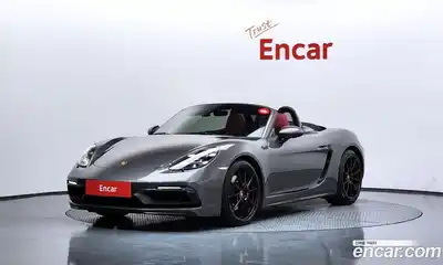 Porsche 718, 2022