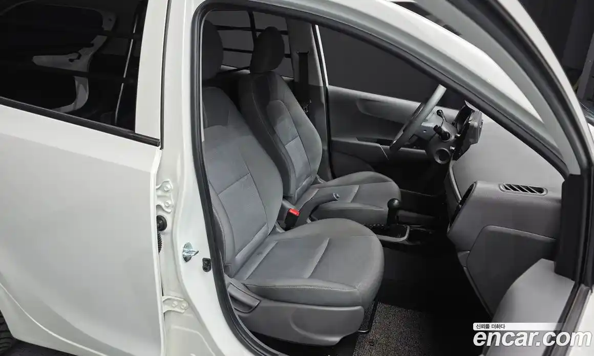 Kia Morning 2021 1.0 Автомат в Москве № 972332, фото 12