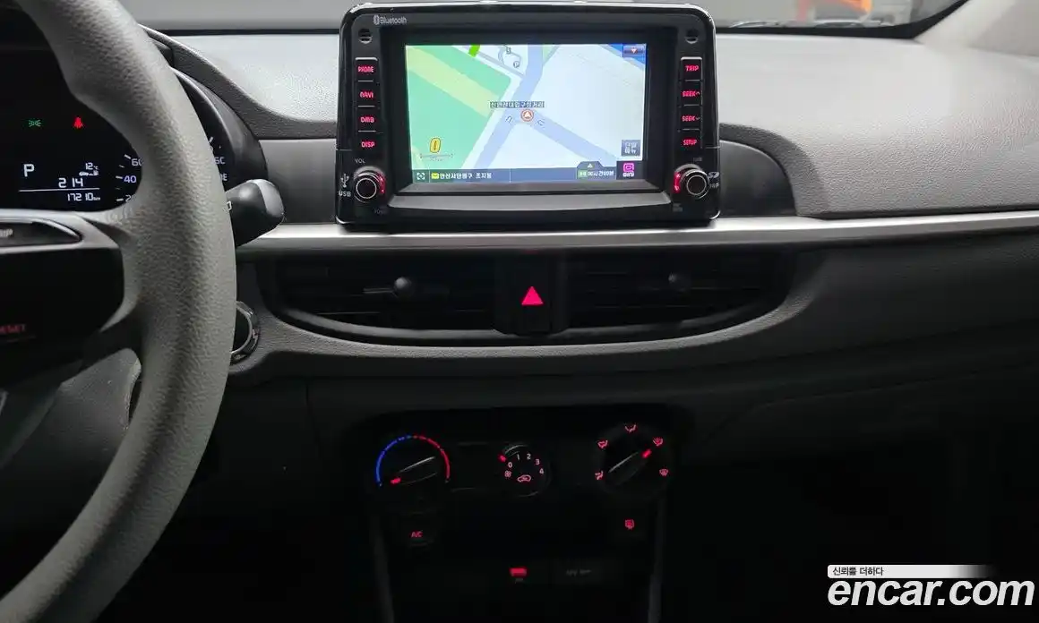 Kia Morning 2021 1.0 Автомат в Москве № 972332, фото 16