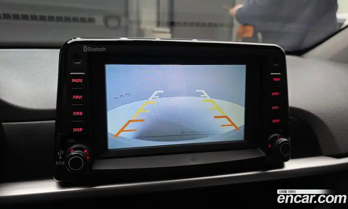 Kia Morning 2021 1.0 Автомат в Москве № 972332, фото 17