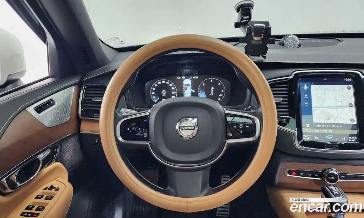 Volvo XC90 2016 2.0 гидро в Москве № 973136, фото 13