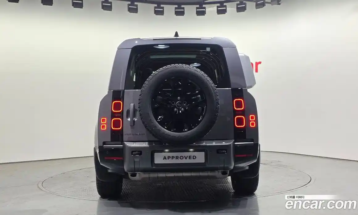 Land Rover Defender 2024 3.0 гидро в Москве № 975086, фото 7