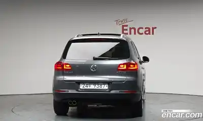 Volkswagen Tiguan 2014 2.0 гидро в Москве № 976155, миниатюра 4