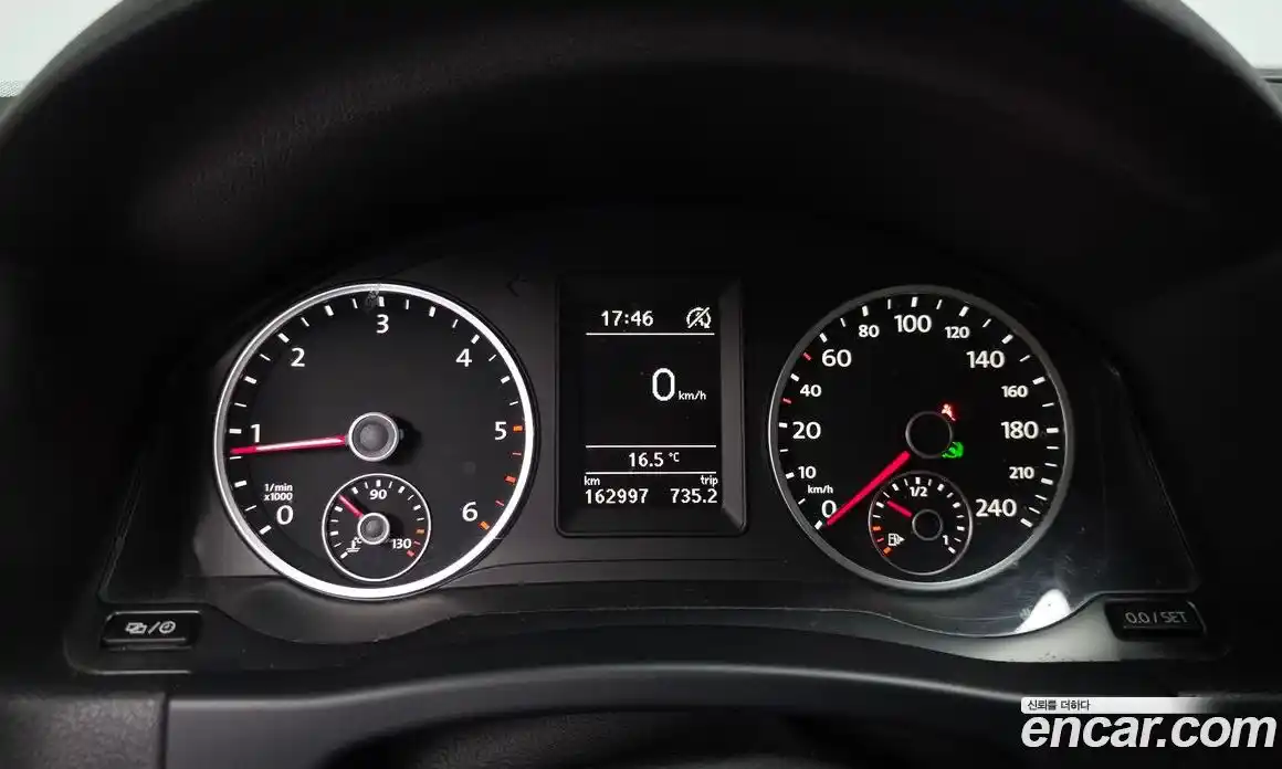Volkswagen Tiguan 2014 2.0 гидро в Москве № 976155, фото 8