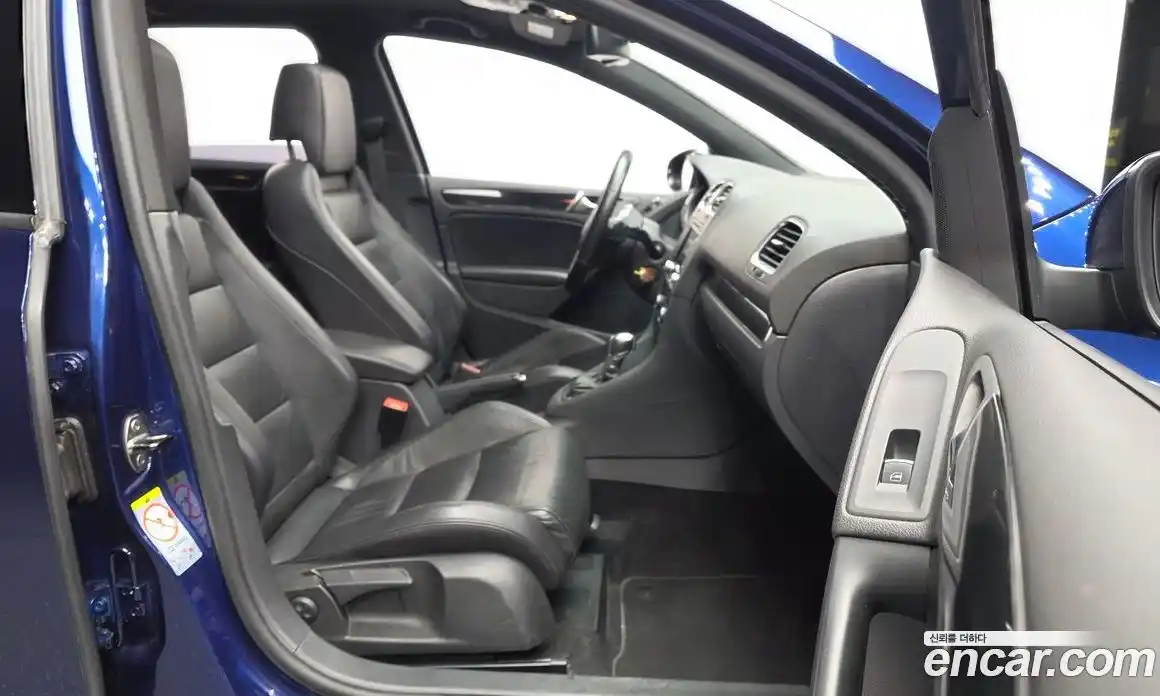 Volkswagen Golf 2011 2.0 гидро в Москве № 976204, фото 11