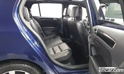 Volkswagen Golf 2011 2.0 гидро в Москве № 976204, миниатюра 12