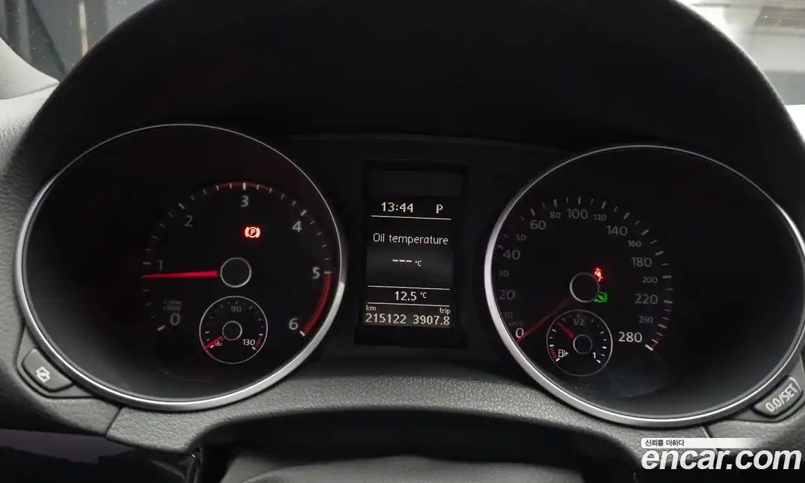 Volkswagen Golf 2011 2.0 гидро в Москве № 976204, фото 8