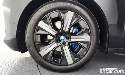 BMW iX 2023 0.3 гидро в Москве № 1000892, миниатюра 5