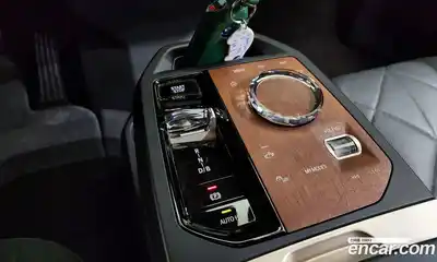 BMW iX 2023 0.3 гидро в Москве № 1000892, миниатюра 9