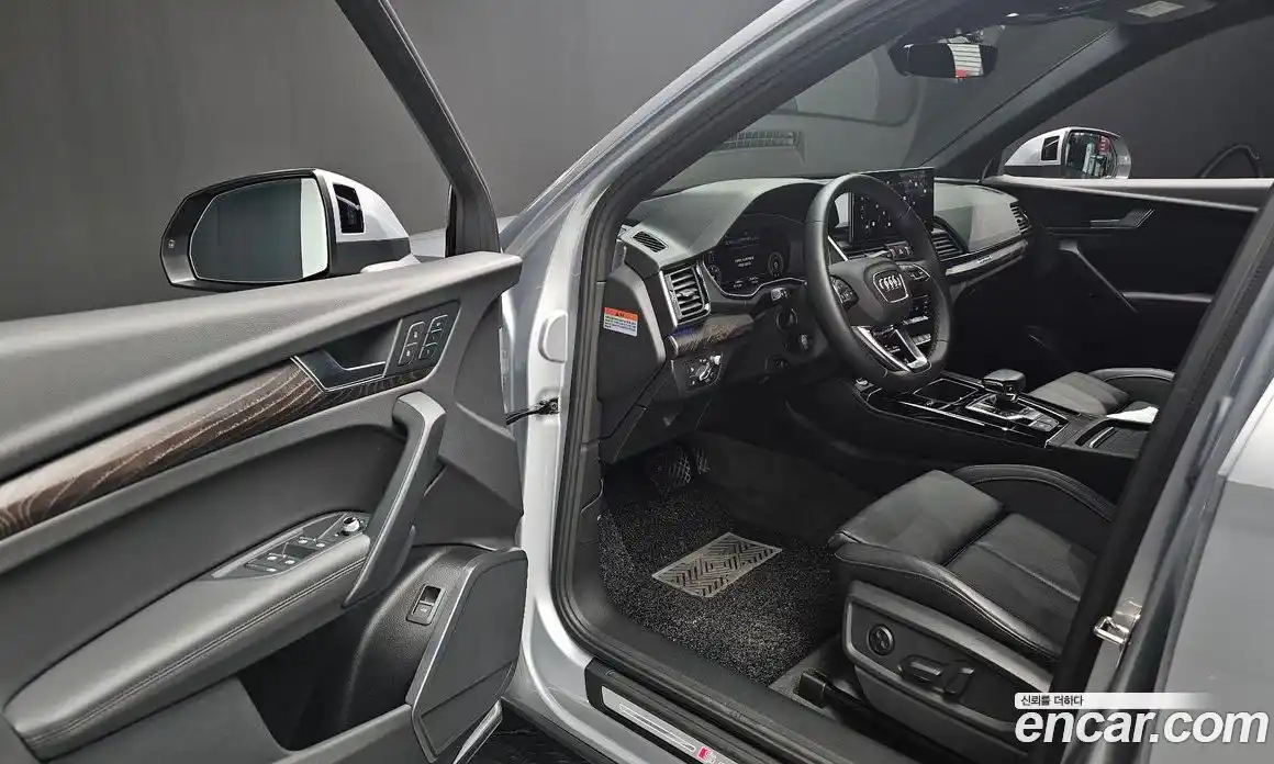 Audi Q5 2023 2.0 гидро в Москве № 1001823, фото 11