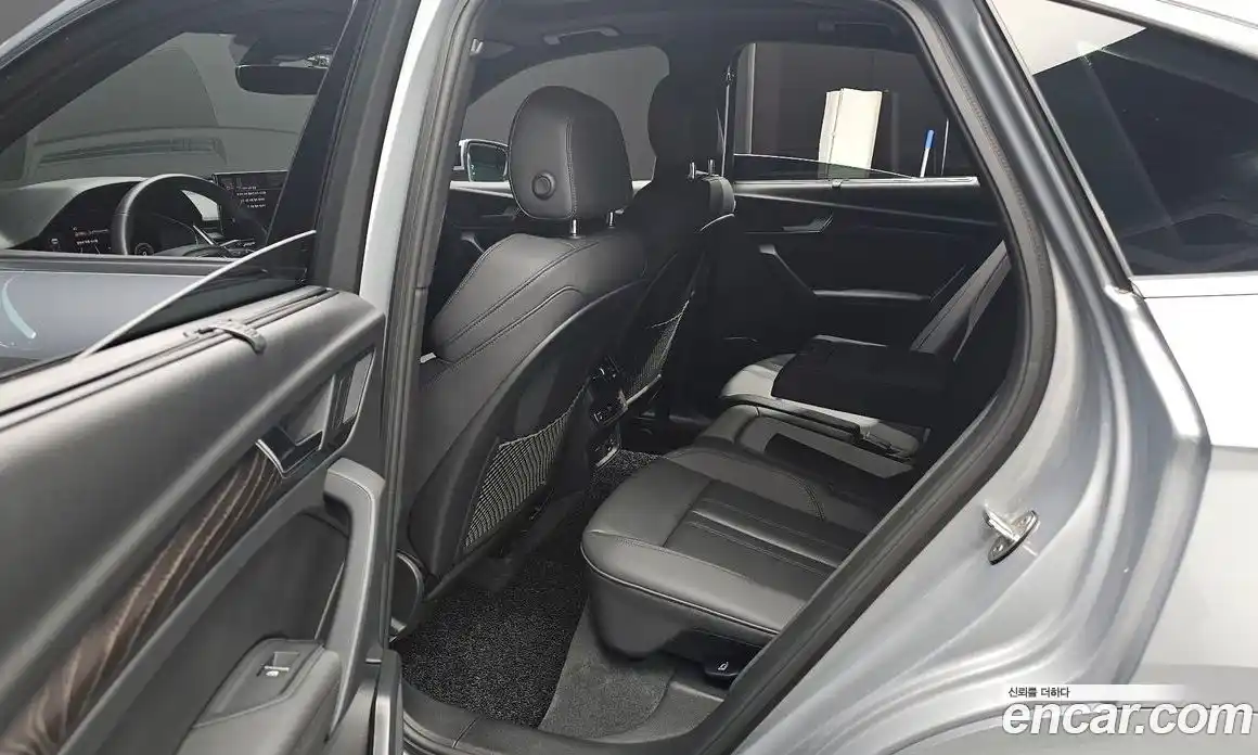Audi Q5 2023 2.0 гидро в Москве № 1001823, фото 12