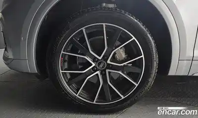 Audi Q5 2023 2.0 гидро в Москве № 1001823, миниатюра 5