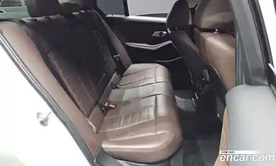 BMW 3-Series 2021 2.0 Автомат в Москве № 1004706, миниатюра 12