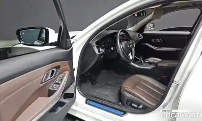 BMW 3-Series 2021 2.0 Автомат в Москве № 1004706, миниатюра 10