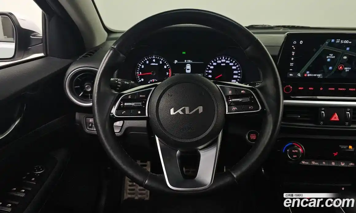 Kia K3 2023 1.6 Автомат в Москве № 1009711, фото 13