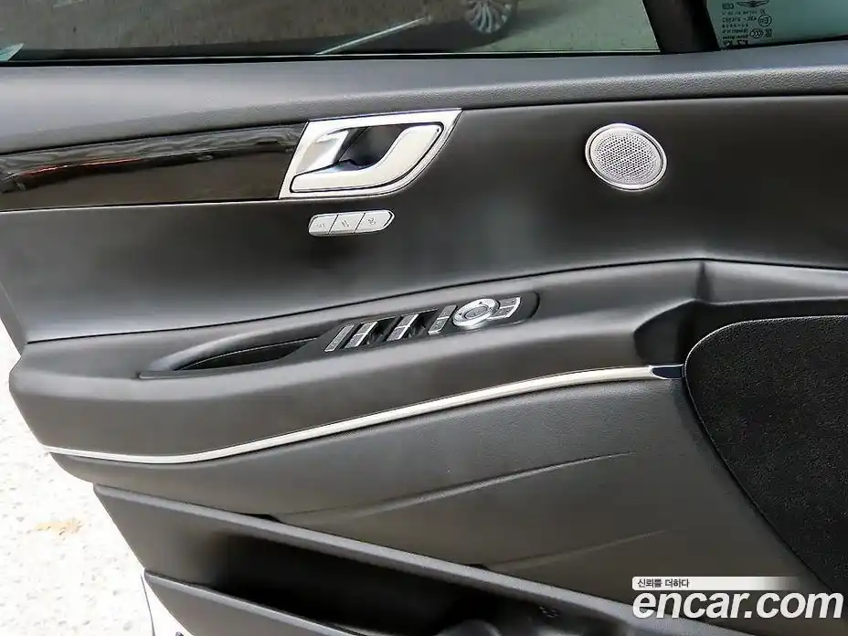 Genesis GV80 2022 2.5 Автомат в Москве № 1009863, фото 12