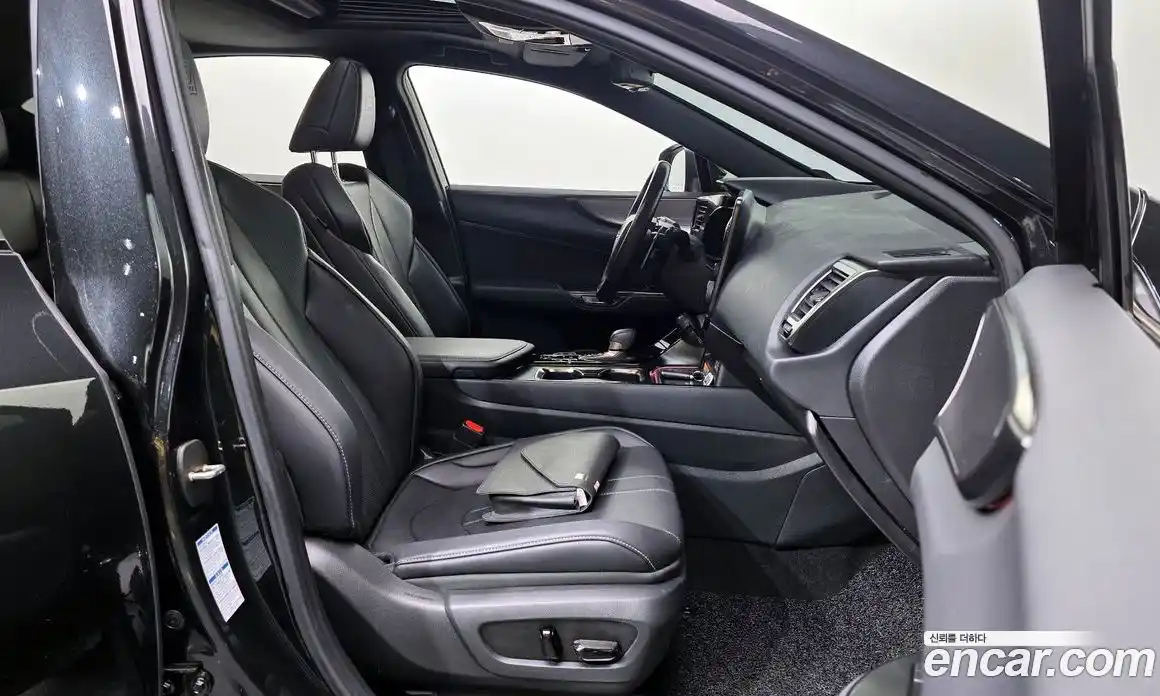 Lexus NX 2023 2.5 гидро в Москве № 1014462, фото 10